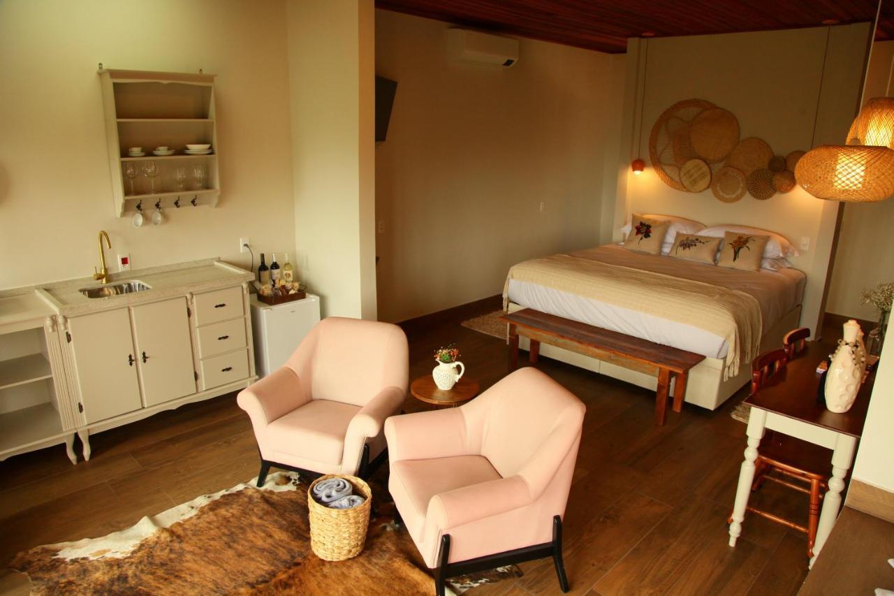 Solario Chales Hotell Bueno Brandão Exteriör bild